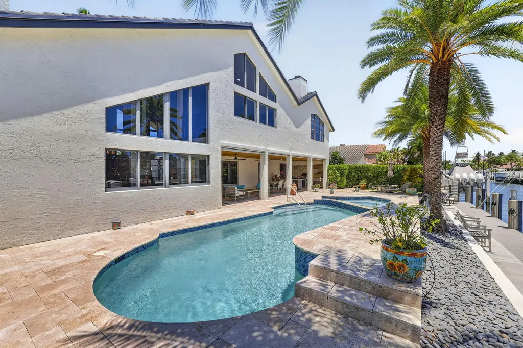 2920 NE 47th Street Lighthouse Point FL 33064
