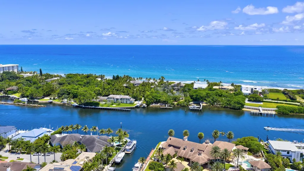 2920 NE 47th Street Lighthouse Point FL 33064