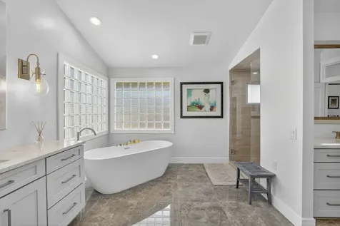 2920 NE 47th Street Lighthouse Point FL 33064
