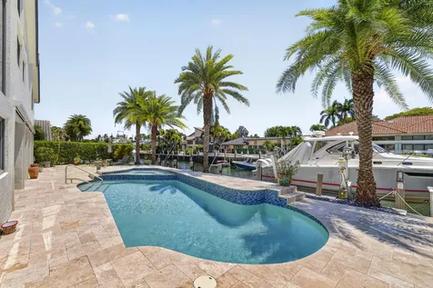 2920 NE 47th Street Lighthouse Point FL 33064