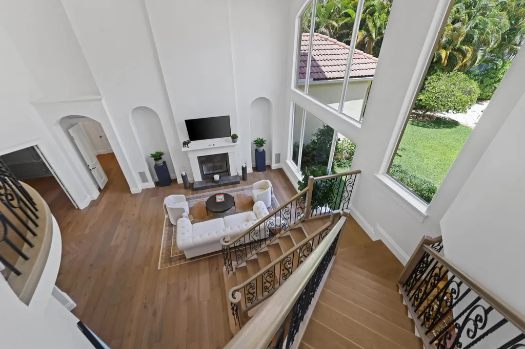 1019 Grand Court Highland Beach FL 33487