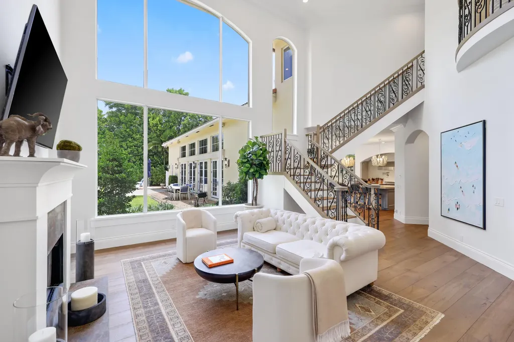 1019 Grand Court Highland Beach FL 33487