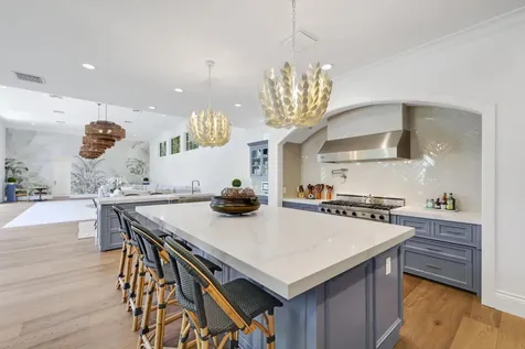 1019 Grand Court Highland Beach FL 33487