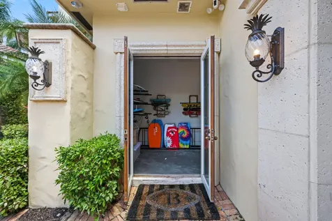 1019 Grand Court Highland Beach FL 33487