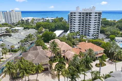1019 Grand Court Highland Beach FL 33487