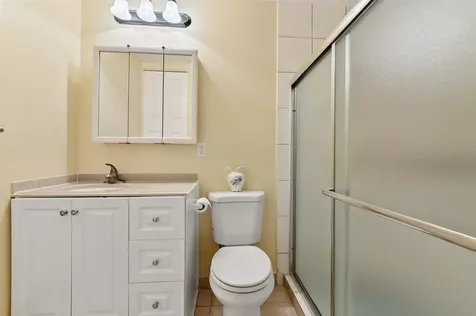 5725 Fernley Drive E West Palm Beach FL 33415