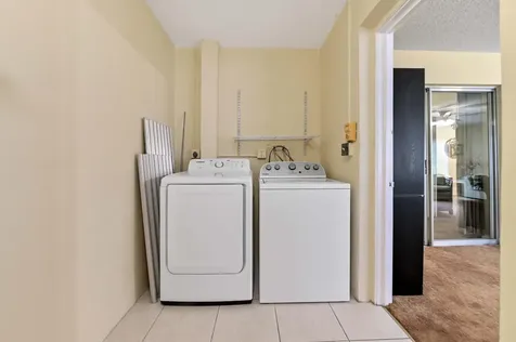 5725 Fernley Drive E West Palm Beach FL 33415