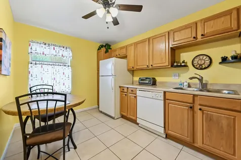 5725 Fernley Drive E West Palm Beach FL 33415