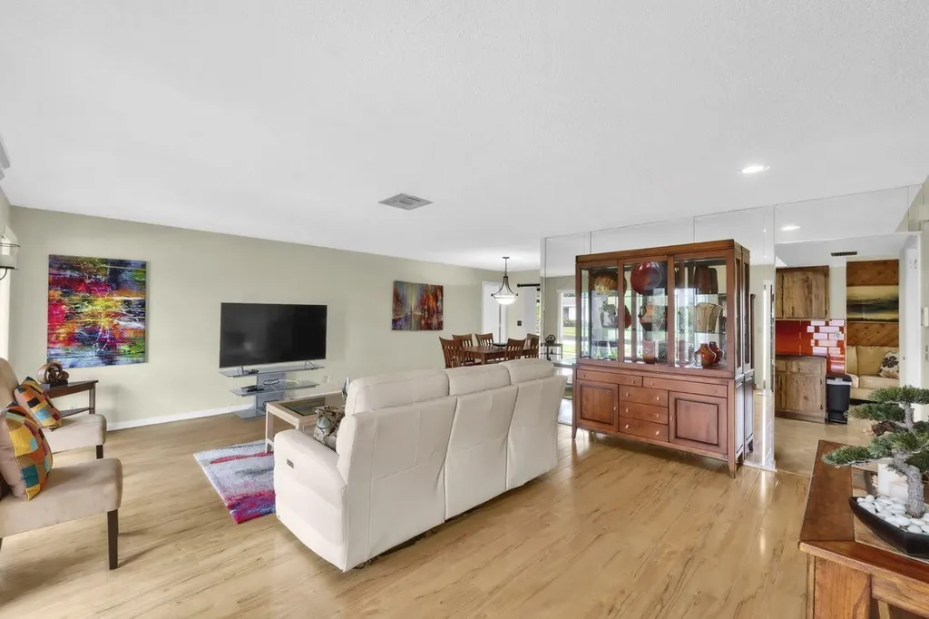 14765 Country Lane Delray Beach FL 33484