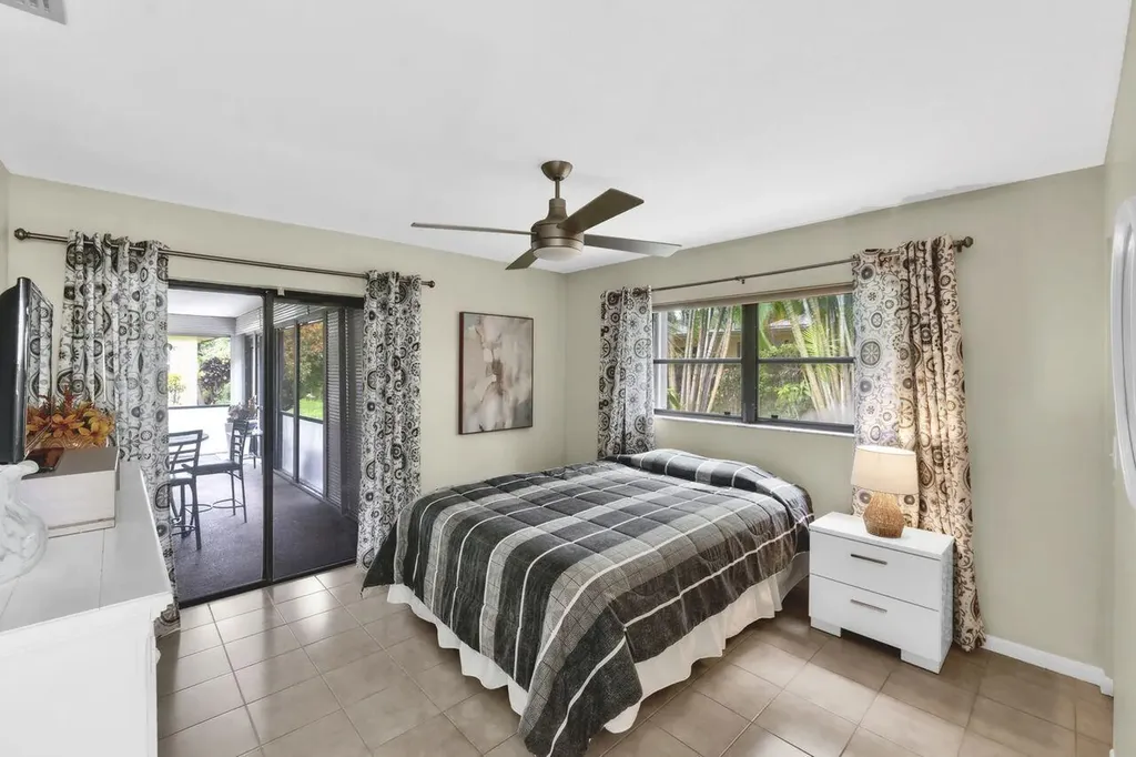 14765 Country Lane Delray Beach FL 33484