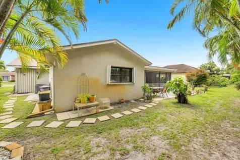14765 Country Lane Delray Beach FL 33484