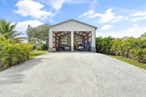 8015 97th Court Vero Beach FL 32967