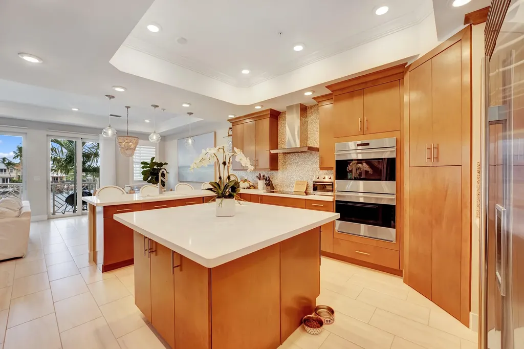 1045 Harbor Villas Drive North Palm Beach FL 33408