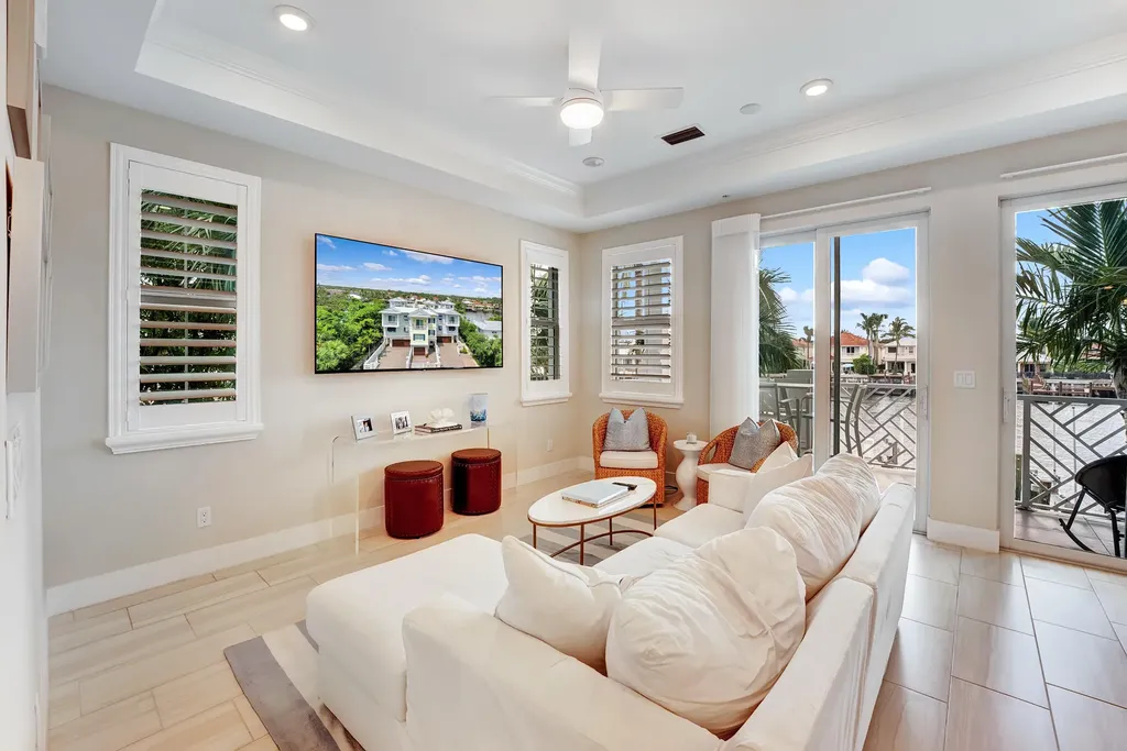 1045 Harbor Villas Drive North Palm Beach FL 33408