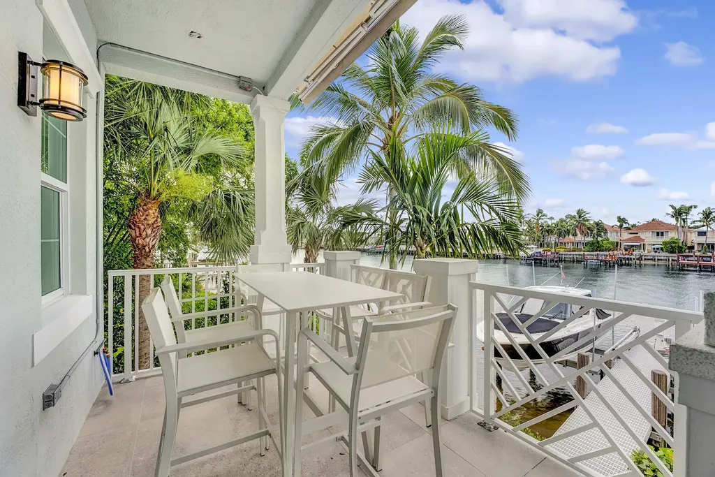 1045 Harbor Villas Drive North Palm Beach FL 33408