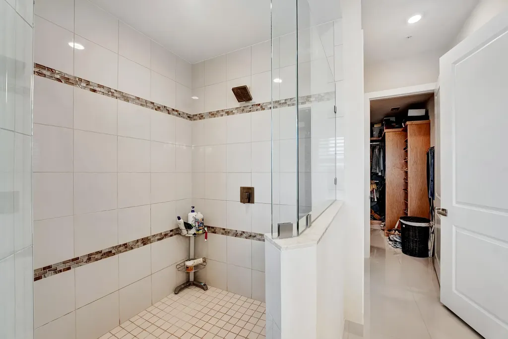 1045 Harbor Villas Drive North Palm Beach FL 33408