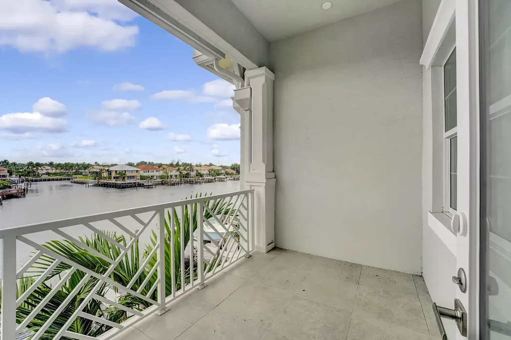 1045 Harbor Villas Drive North Palm Beach FL 33408