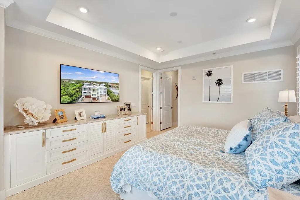 1045 Harbor Villas Drive North Palm Beach FL 33408