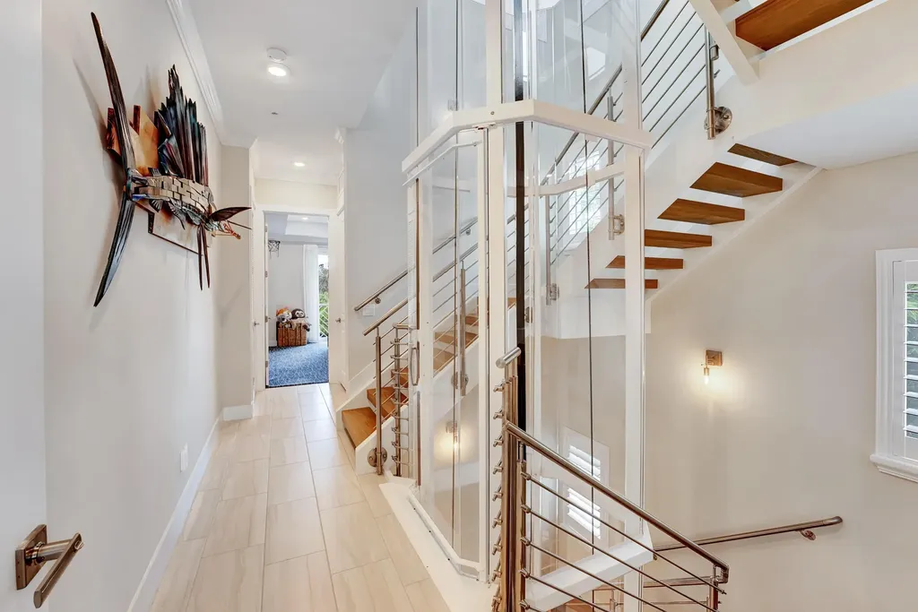 1045 Harbor Villas Drive North Palm Beach FL 33408