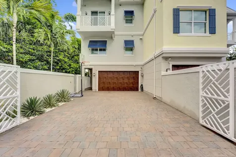 1045 Harbor Villas Drive North Palm Beach FL 33408