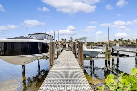 1045 Harbor Villas Drive North Palm Beach FL 33408