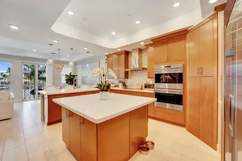 1045 Harbor Villas Drive North Palm Beach FL 33408