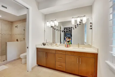 1045 Harbor Villas Drive North Palm Beach FL 33408