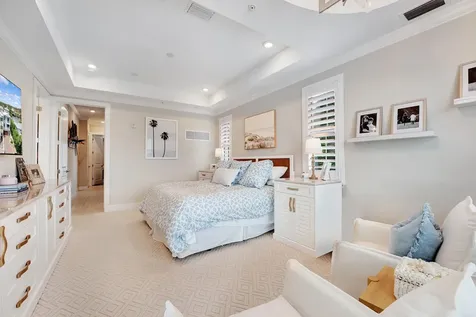 1045 Harbor Villas Drive North Palm Beach FL 33408