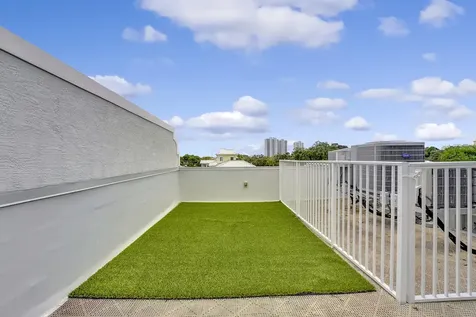 1045 Harbor Villas Drive North Palm Beach FL 33408
