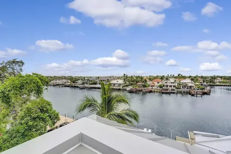 1045 Harbor Villas Drive North Palm Beach FL 33408
