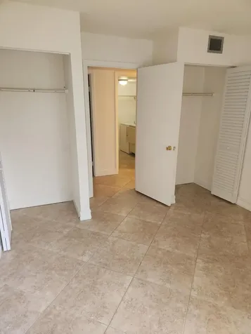 702 Sunny Pine Way Greenacres FL 33415