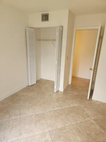 702 Sunny Pine Way Greenacres FL 33415