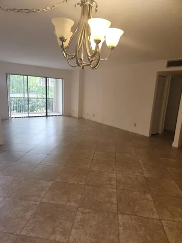 702 Sunny Pine Way Greenacres FL 33415