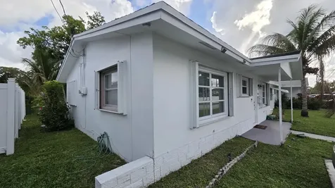2612 NW 49th Street NW Tamarac FL 33309