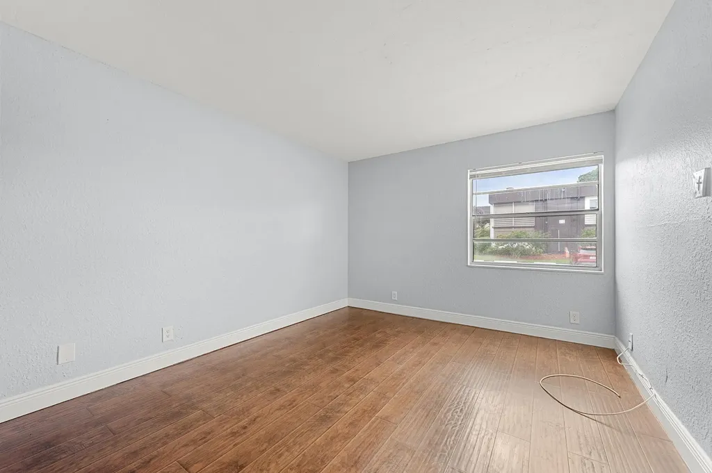 339 Normandy Delray Beach FL 33484