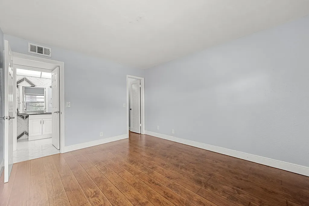 339 Normandy Delray Beach FL 33484