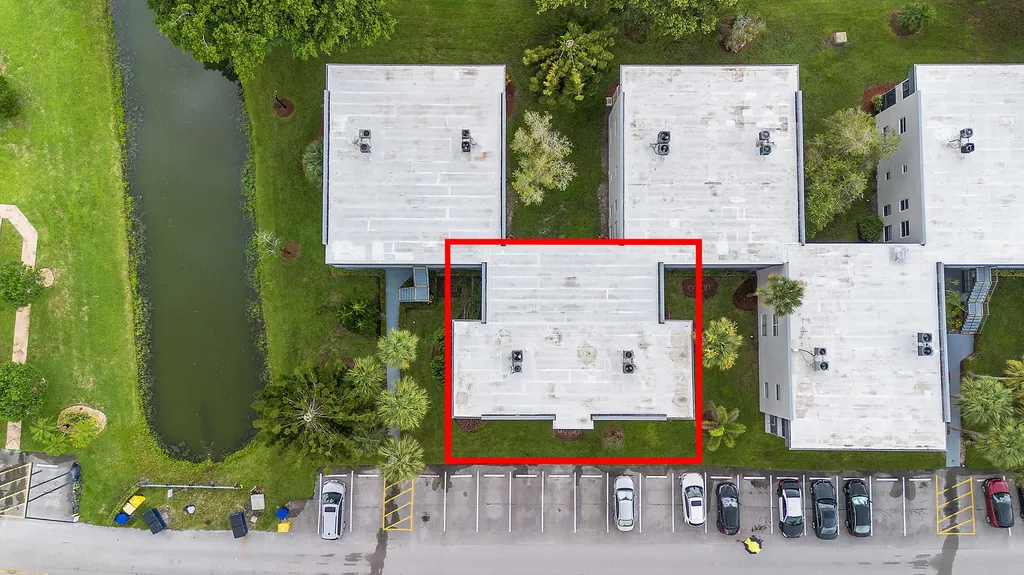 339 Normandy Delray Beach FL 33484