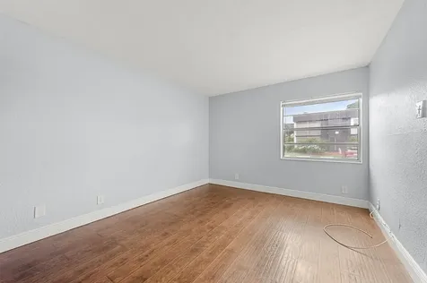 339 Normandy Delray Beach FL 33484