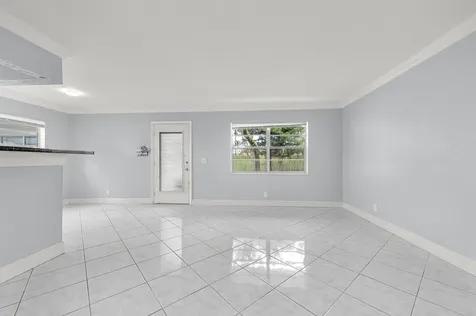 339 Normandy Delray Beach FL 33484