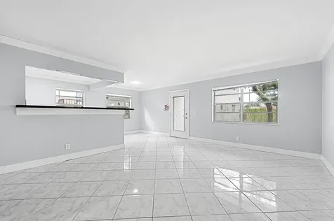 339 Normandy Delray Beach FL 33484