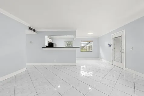 339 Normandy Delray Beach FL 33484