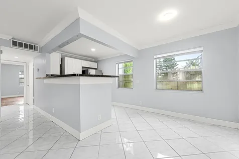 339 Normandy Delray Beach FL 33484