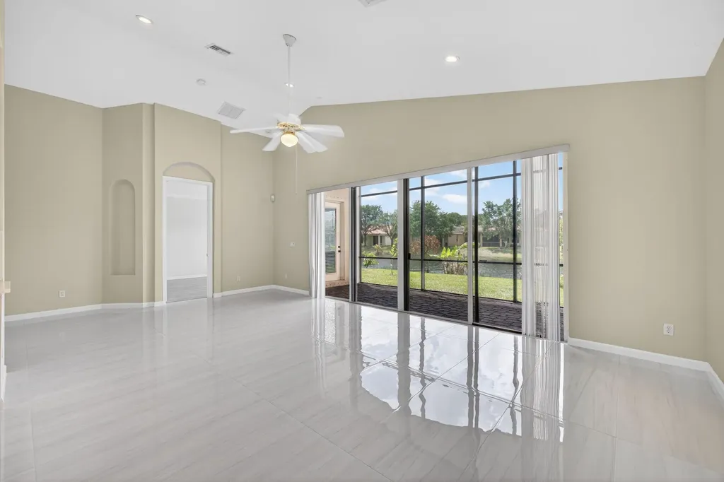 2237 SW Newport Isle Boulevard Port St Lucie FL 34953