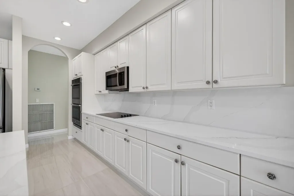 2237 SW Newport Isle Boulevard Port St Lucie FL 34953