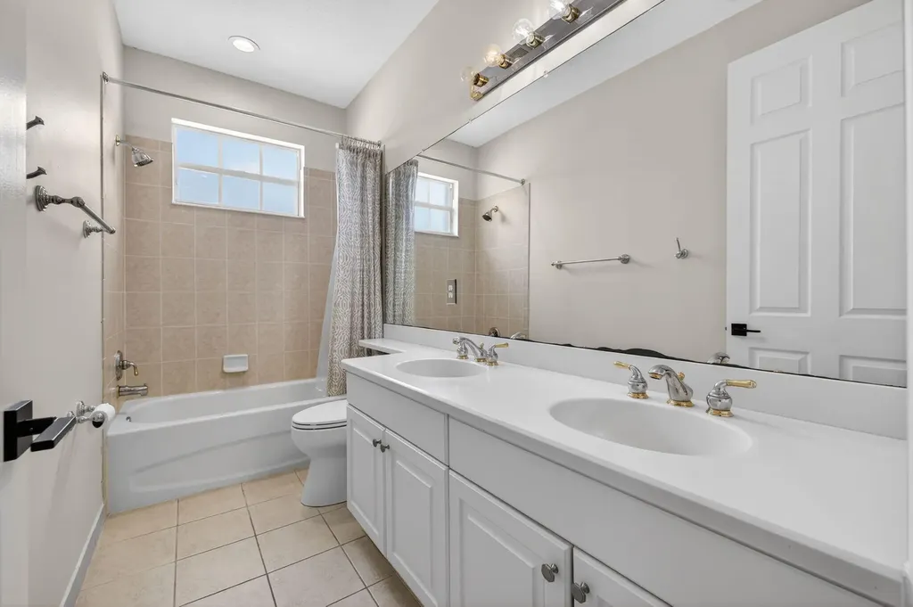 2237 SW Newport Isle Boulevard Port St Lucie FL 34953