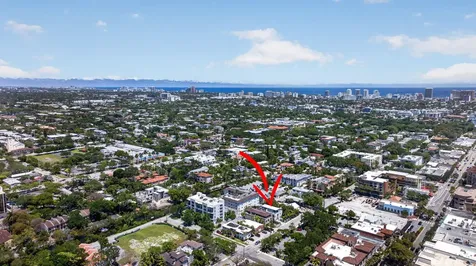 915 SE 2nd Court Fort Lauderdale FL 33301