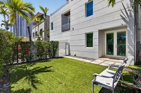 915 SE 2nd Court Fort Lauderdale FL 33301