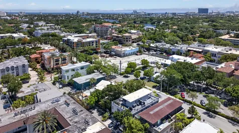 915 SE 2nd Court Fort Lauderdale FL 33301