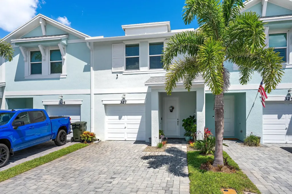 327 SE Halifax Lane Stuart FL 34994