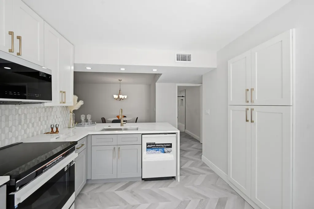 15378 Lakes Of Delray Boulevard Delray Beach FL 33484